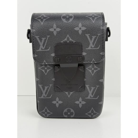 Louis Vuitton Rock Vertical Black Canvas & Leather Wearable Wallet - Picture 2 of 16